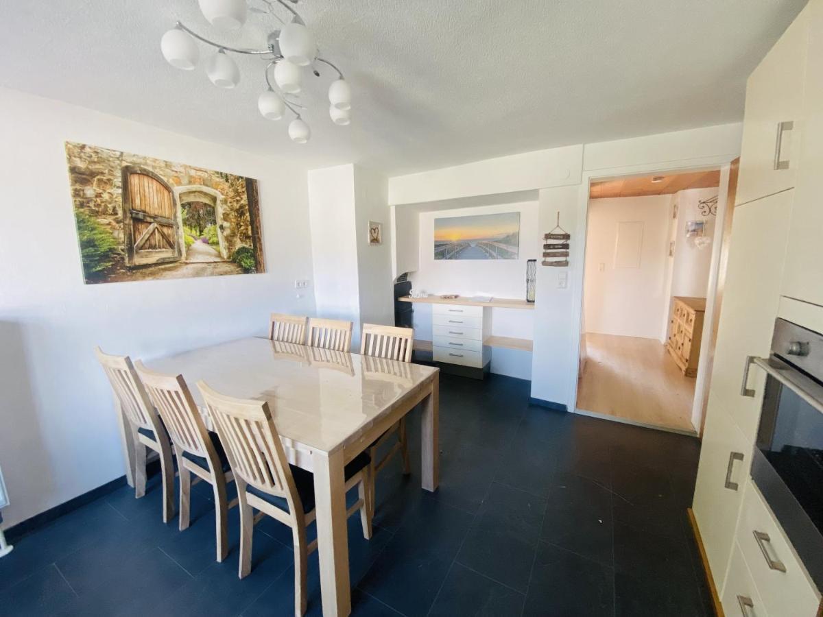 Ferienwohnung Ellenweiler Bis 15 P FDH Exterior foto